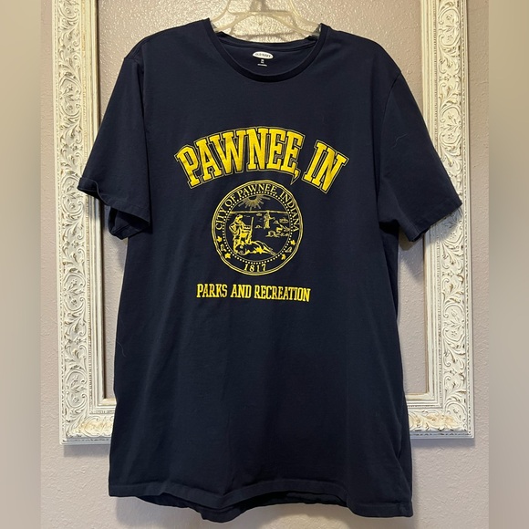 Old Navy Parks and Recreation Graphic Tee XXL Tall - Picture 3 of 5